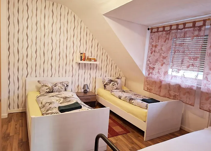 Fremdenzimmer * Mönchengladbach